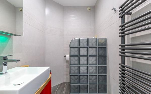 Maison à vendre    7 pièces • 200 m2 Saint-Maur-des-Fossés