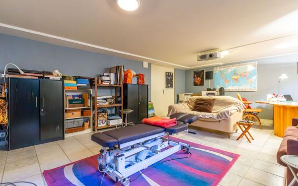 Maison à vendre    7 pièces • 200 m2 Saint-Maur-des-Fossés