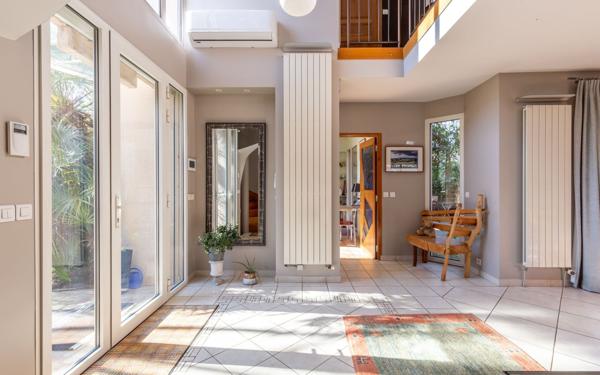 Maison à vendre    7 pièces • 200 m2 Saint-Maur-des-Fossés