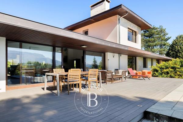 Urrugne, Maison  285 m² à vendre