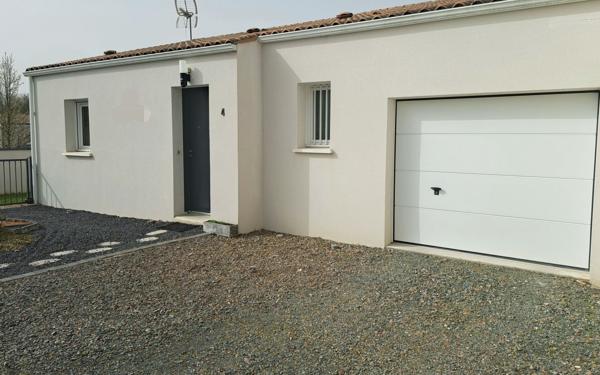 Maison à vendre    3 pièces •  Aigrefeuille-d'Aunis