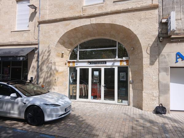 À vendre - Local commercial 80 m² situé à Blanquefort (33290)