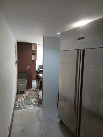 À vendre - Local commercial 80 m² situé à Blanquefort (33290)