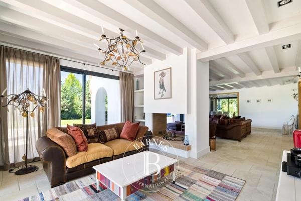 Arcangues, Maison 5 Chambres -  365 m² à vendre