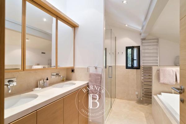 Arcangues, Maison 5 Chambres -  365 m² à vendre