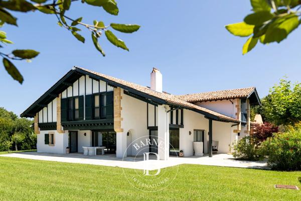 Arcangues, Maison 5 Chambres -  365 m² à vendre