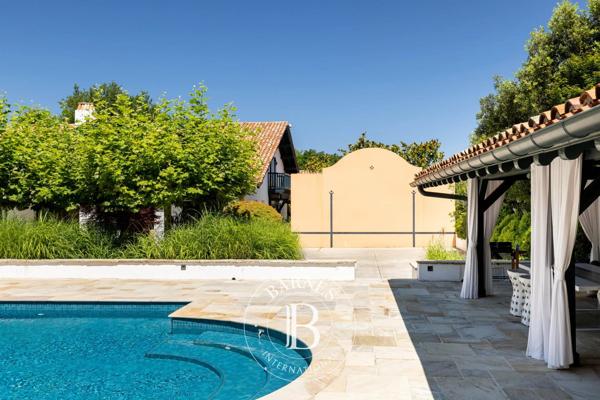 Arcangues, Maison 5 Chambres -  365 m² à vendre