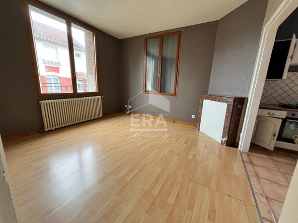 Maison CHAUNY Proche hyper centre