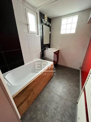 Maison CHAUNY Proche hyper centre