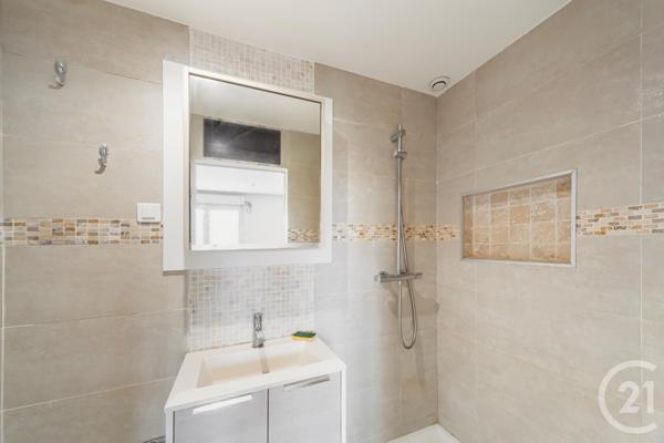 Maison à vendre  5 pièces - 91,44 m2 FONTENAY SOUS BOIS - 94