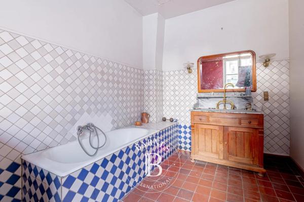 Paris 14ème, Maison 6 Chambres -  381 m² à vendre