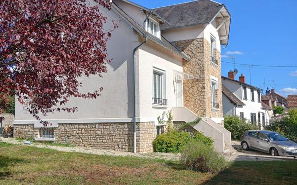 Maison à vendre    5 pièces • 120 m2 Saint-Just