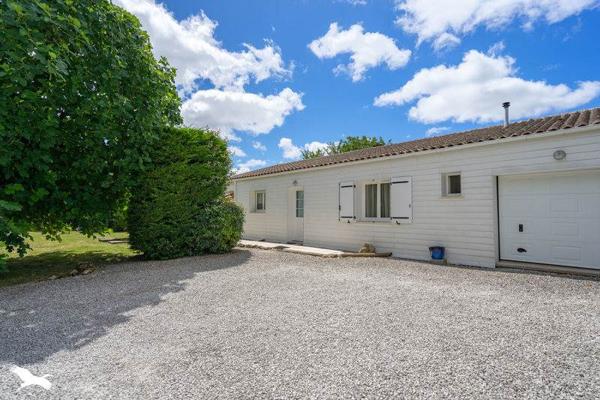 Maison à vendre 244 950 € Saujon 4 p 93 m² DPE C