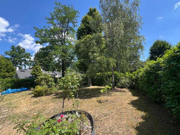 Maison à vendre sur la commune de L'Isle Adam - 7 pièces, 4 chambres