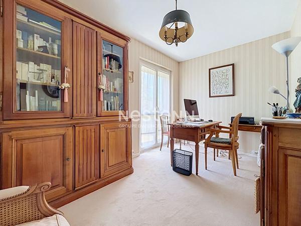 Maison à vendre sur la commune de L'Isle Adam - 7 pièces, 4 chambres