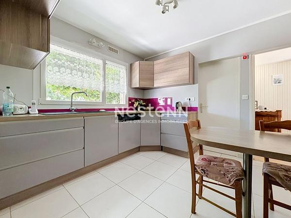 Maison à vendre sur la commune de L'Isle Adam - 7 pièces, 4 chambres