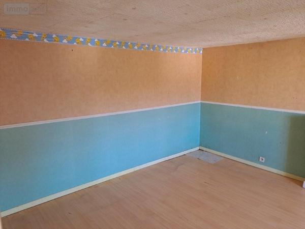 Fonds et/ou murs commerciaux à vendre à Les Ternes dans le Cantal (15100), ref : 044/1237