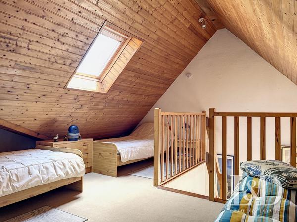 VAUX SUR MER PONTAILLAC : appartement duplex 43 m² 2 chambres et terrasse