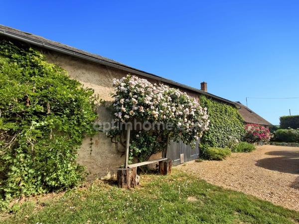 LONGERE AVEC GRANGE à 10 mn de la gare de Maintenon en direction de la RN 154