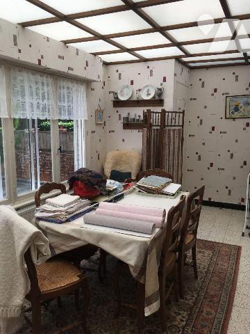 A Saisir en Priorité chez votre Notaire, BERGUES INTRA-MUROS, maison d'habitation avec quelques...