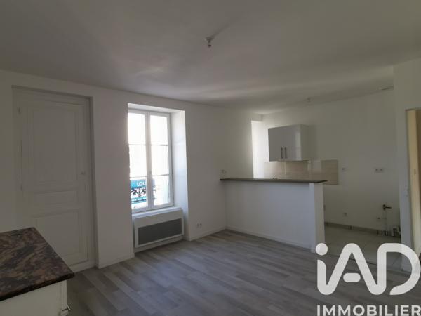 Location appartement 2 pièces 39 m² Saumur