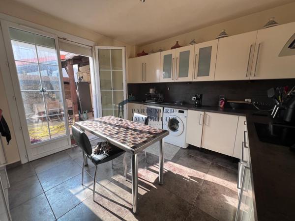 Livry-Gargan (93190) Maison 7pièces 170m2 Livry-Gargan