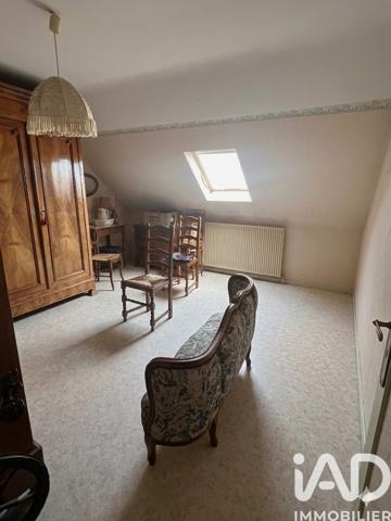 Maison à vendre 7 pièces 124 m² Longué-Jumelles