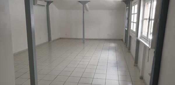 Location bureau Fort-de-France - 1 pièce(s) - 52 m² - 1 050 € / mois