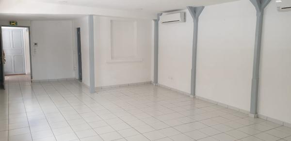 Location bureau Fort-de-France - 1 pièce(s) - 52 m² - 1 050 € / mois