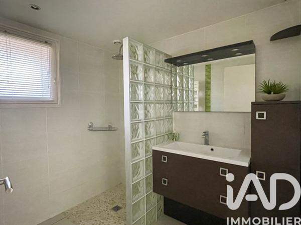 Maison à vendre 5 pièces 116 m² Saint-Gilles-Croix-de-Vie