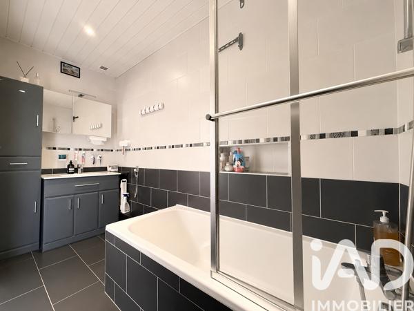 Maison à vendre 5 pièces 112 m² Élancourt
