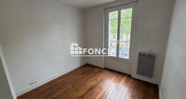 Location Appartement 2 pièces 47.89 m² - Maisons-alfort 94700