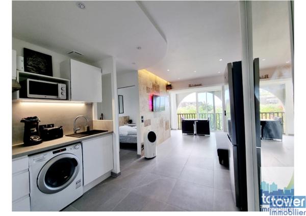 location proche de toute commodité disponible à partir du 1er janvier 2026