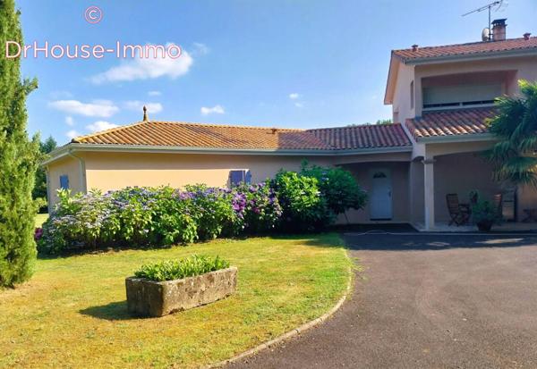 Maison à vendre 6 pièces de 210 m²