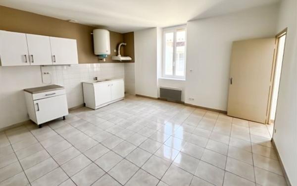 Appartement à louer    1 pièce • 42,46 m2 Caussade