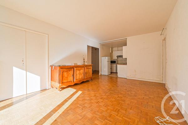 Appartement T3 à vendre  3 pièces - 70,18 m2 PARIS - 75016