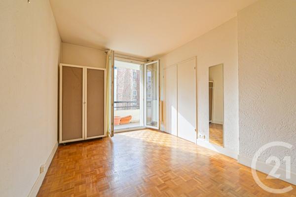 Appartement T3 à vendre  3 pièces - 70,18 m2 PARIS - 75016