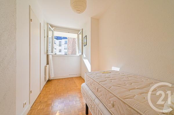 Appartement T3 à vendre  3 pièces - 70,18 m2 PARIS - 75016