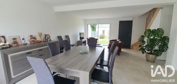 Maison à vendre 6 pièces 118 m² Ambon