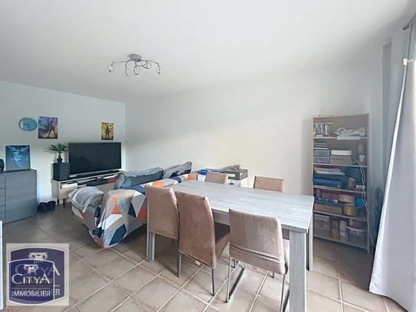 Appartement à vendre 2 pièces 45.53m² Saint-Étienne-de-Tulmont (82410)