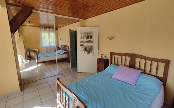 Maison à vendre    5 pièces •  La Motte-du-Caire