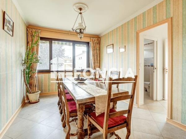 À vendre Appartement 4 pièces 104 m² - Noisy-le-roi 78590