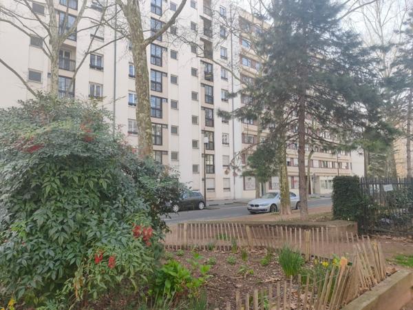 Lyon (69003) Lyon 3 proximité Gare Part-Dieu Grand T2