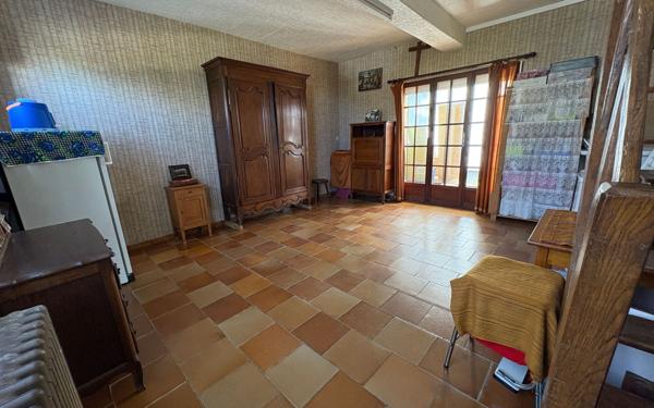 Maison à vendre    5 pièces •  Versigny