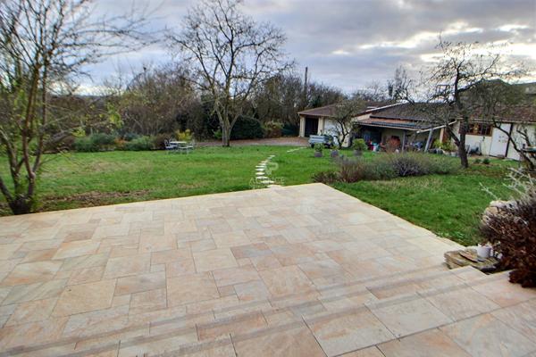 Maison meulière à Chanteloup Les Vignes en limite d'Andrèsy €399 900 ** - Référence 1064