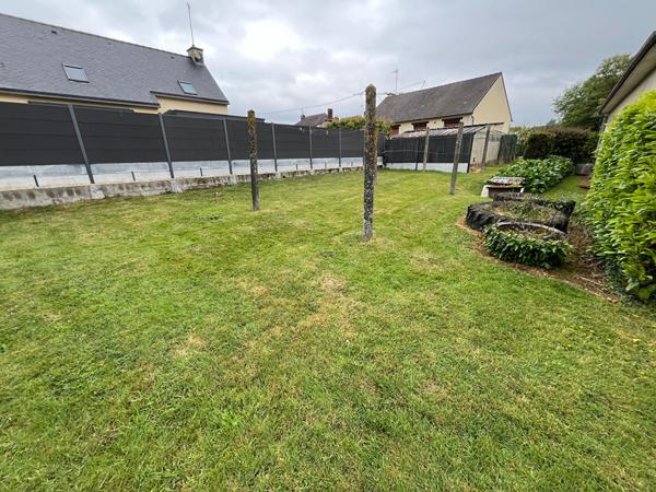 A vendre maison 5 pièces à Montauban de Bretagne, proche centre et gare. 15 mn de Rennes