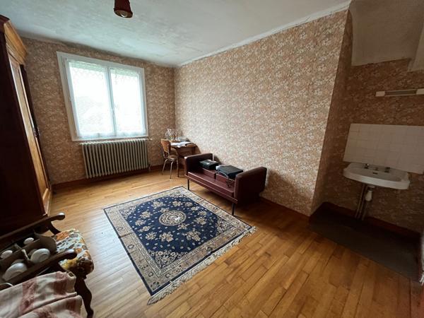 A vendre maison 5 pièces à Montauban de Bretagne, proche centre et gare. 15 mn de Rennes