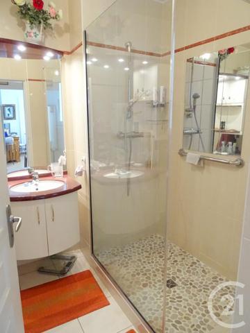 Appartement F5 à vendre  4 pièces - 98,01 m2 GRANVILLE - 50