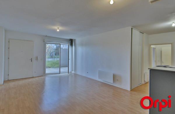 Appartement à vendre    3 pièces • 64 m2 L'Isle-d'Abeau