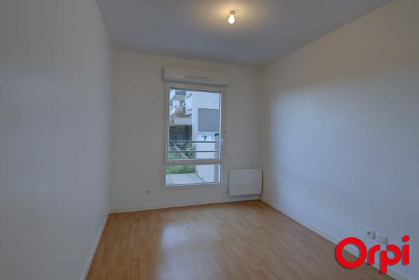 Appartement à vendre    3 pièces • 64 m2 L'Isle-d'Abeau